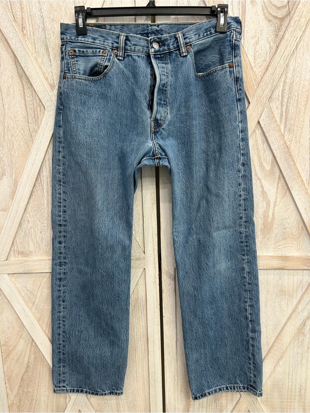Levi's 501 Original Fit Jeans Men's 34x30 Button Fly Medium Wash Straight Leg